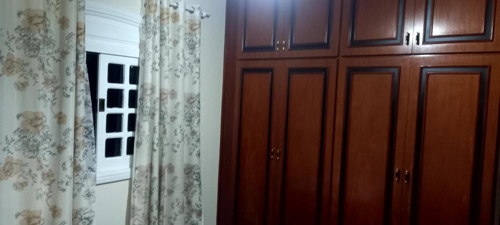 Hostel Blaese Pascal - Hbp グアルーリョス エクステリア 写真