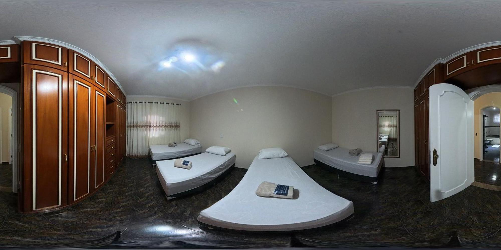 Hostel Blaese Pascal - Hbp グアルーリョス エクステリア 写真