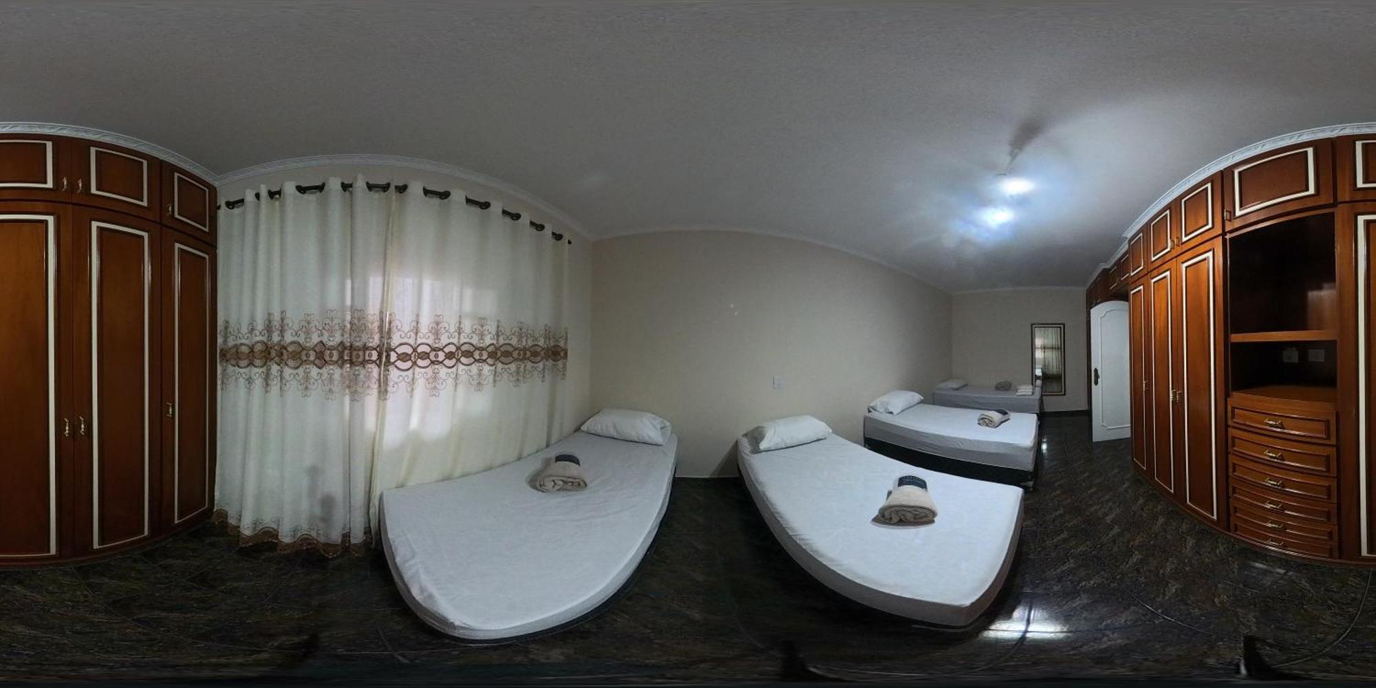 Hostel Blaese Pascal - Hbp グアルーリョス エクステリア 写真